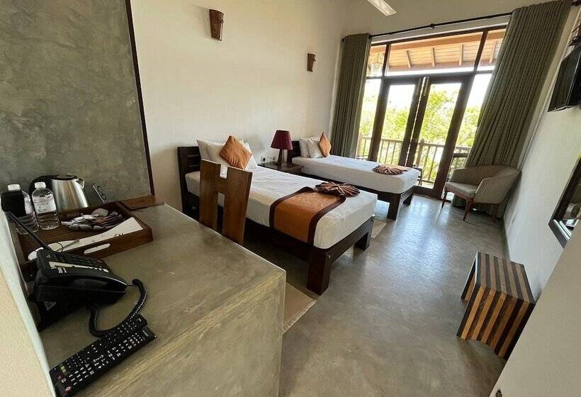 Семейный Номер, Tartaruga Beach Unawatuna