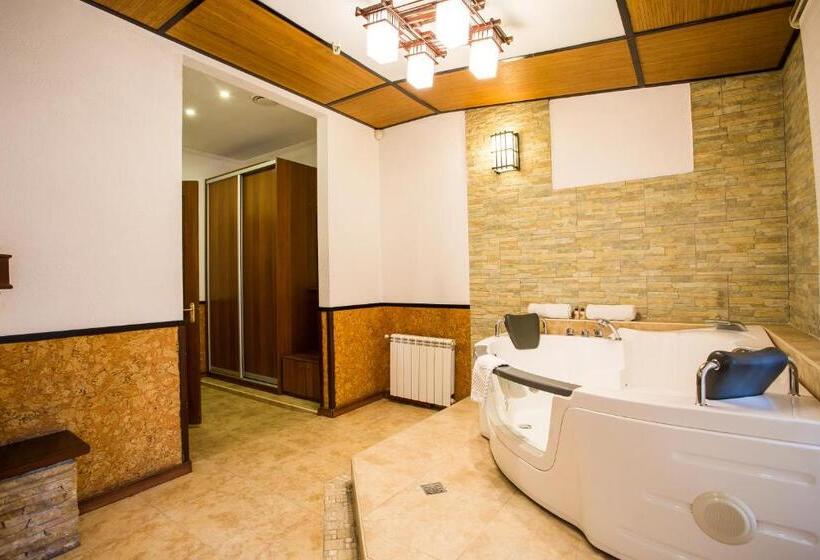 Deluxe Stúdió Szoba, Spa Hotel Myslyvskiy Dvir