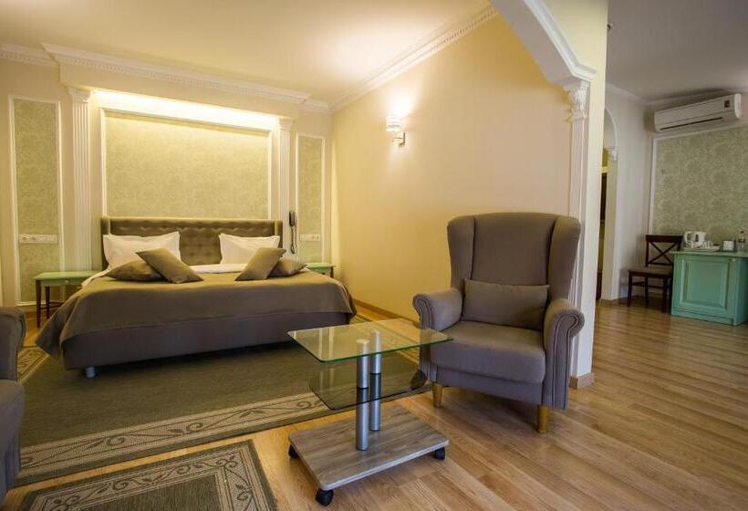 Deluxe Stúdió Szoba, Spa Hotel Myslyvskiy Dvir