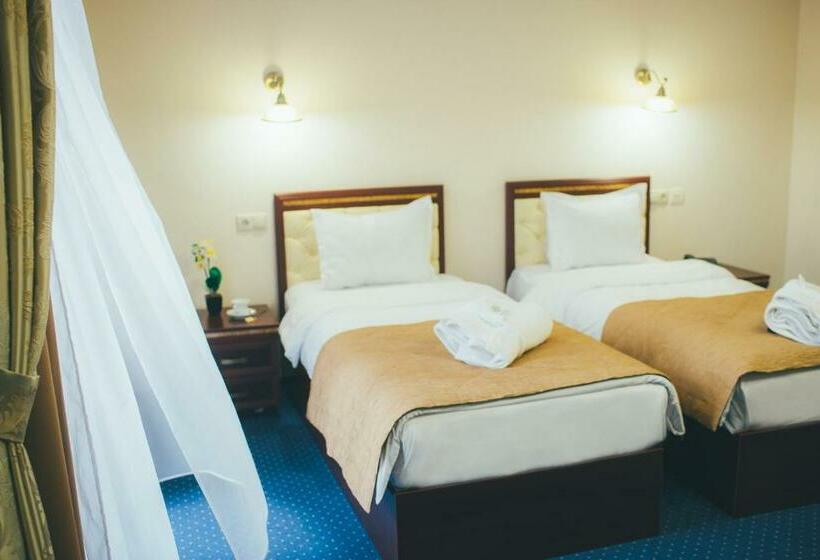 غرفة قياسية, Svityaz Resort
