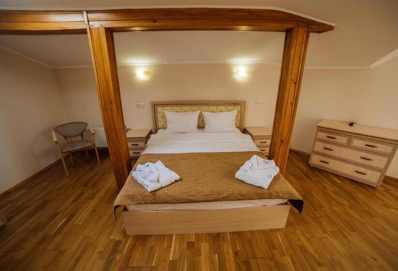 اتاق راحتی, Svityaz Resort