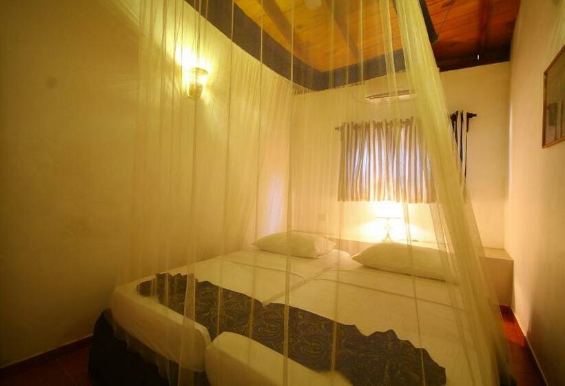 Семейный Номер, Tartaruga Beach Unawatuna