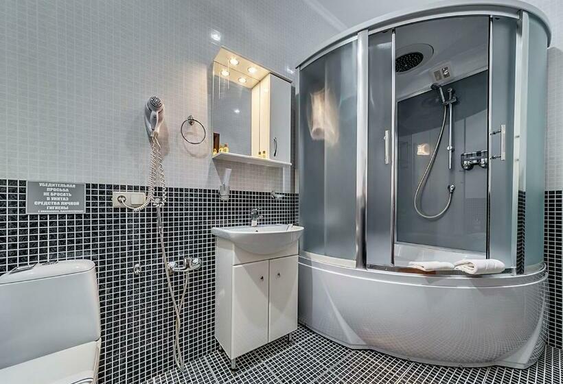 سوییت, Venecia Hotel & Spa