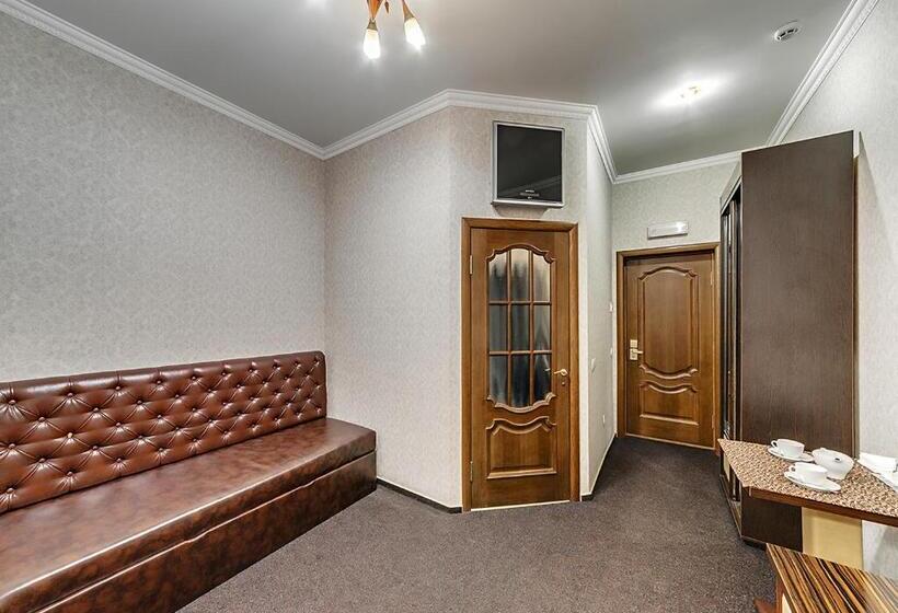 اتاق خانوادگی, Venecia Hotel & Spa