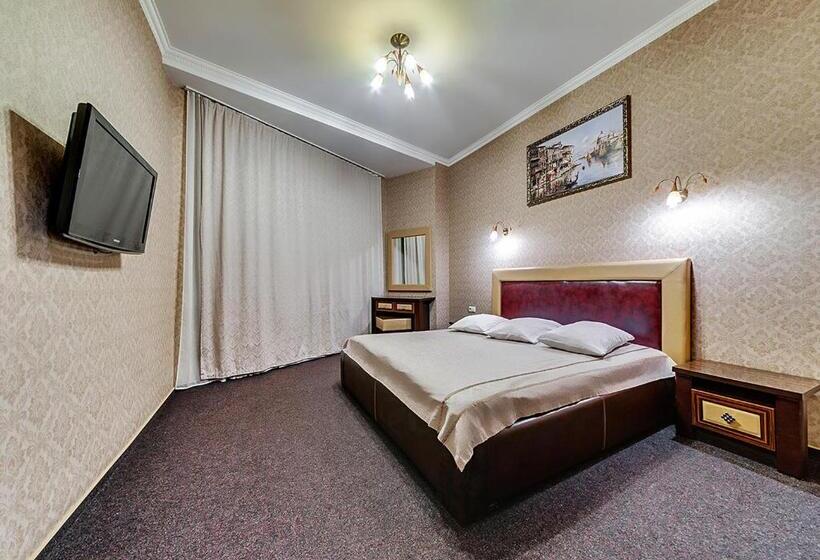 اتاق خانوادگی, Venecia Hotel & Spa