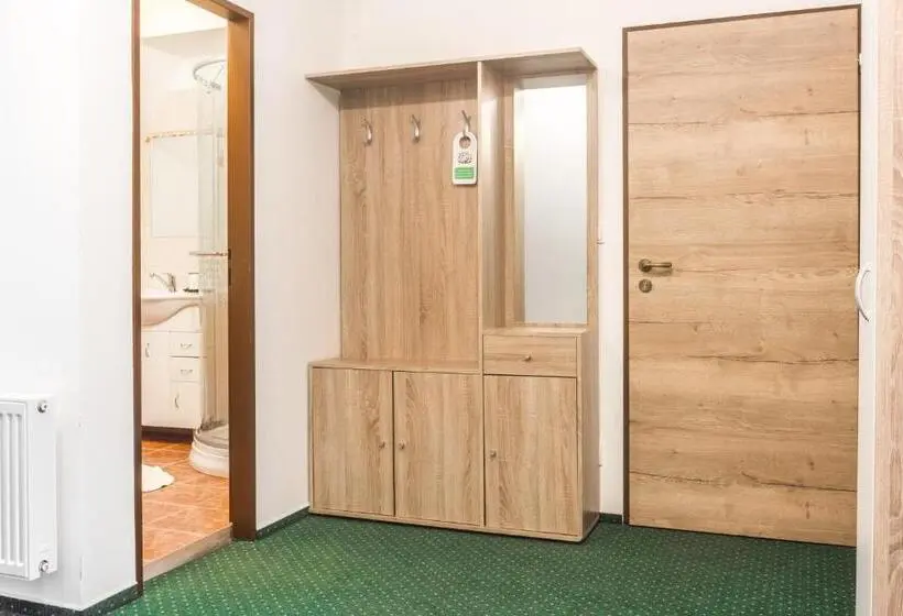 ファミリールーム, Konopiště Nová Myslivna