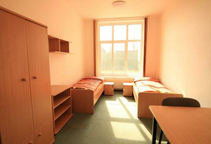 اتاق استاندارد با سرویس بهداشتی مشترک, Ubytovani Rico