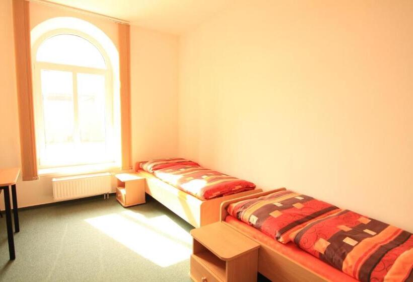 اتاق استاندارد با سرویس بهداشتی مشترک, Ubytovani Rico