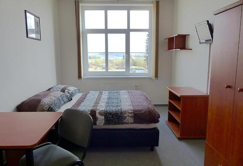 اتاق استاندارد با سرویس بهداشتی مشترک, Ubytovani Rico