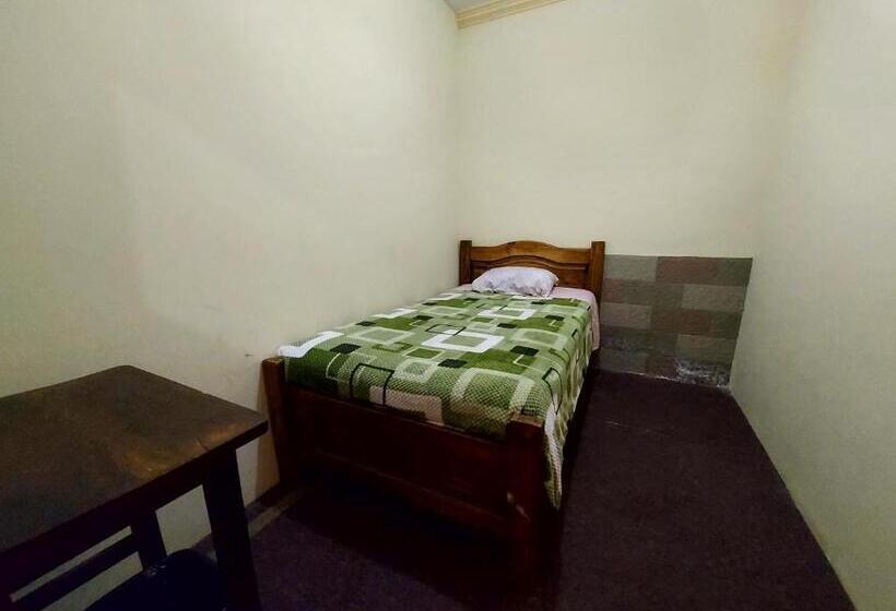 اتاق اکونومی یک تخته, ñaupa House Hostel