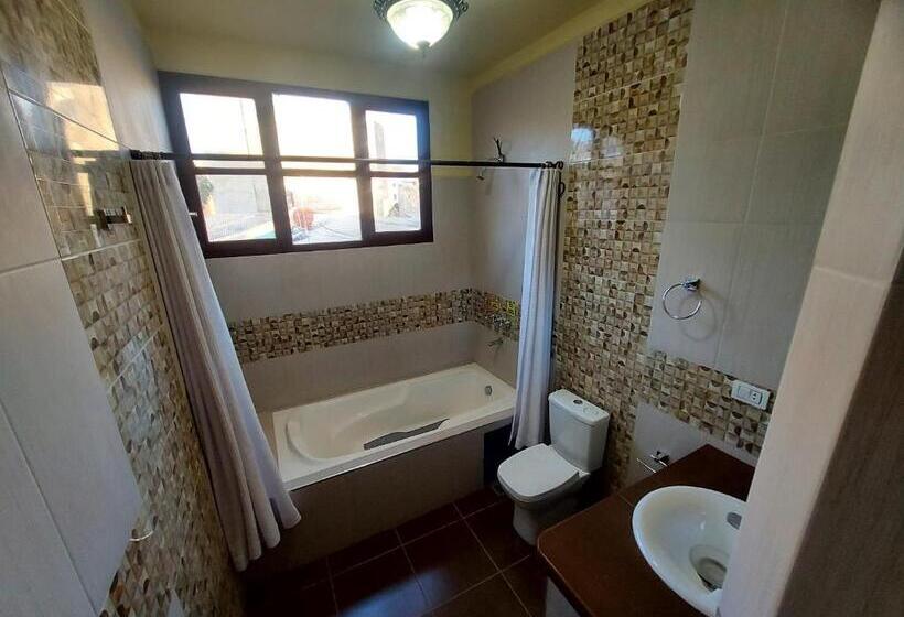 اتاق استاندارد, ñaupa House Hostel