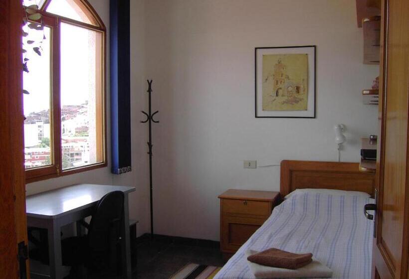 اتاق استاندارد یک تخته با سرویس بهداشتی مشترک, Bella Vista El Tronco