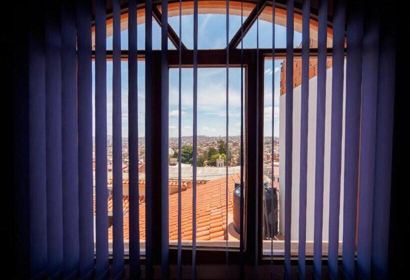 اتاق استاندارد یک تخته با سرویس بهداشتی مشترک, Bella Vista El Tronco