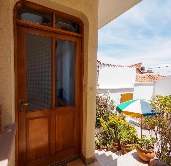 اتاق اکونومی با حمام مشترک, Bella Vista El Tronco