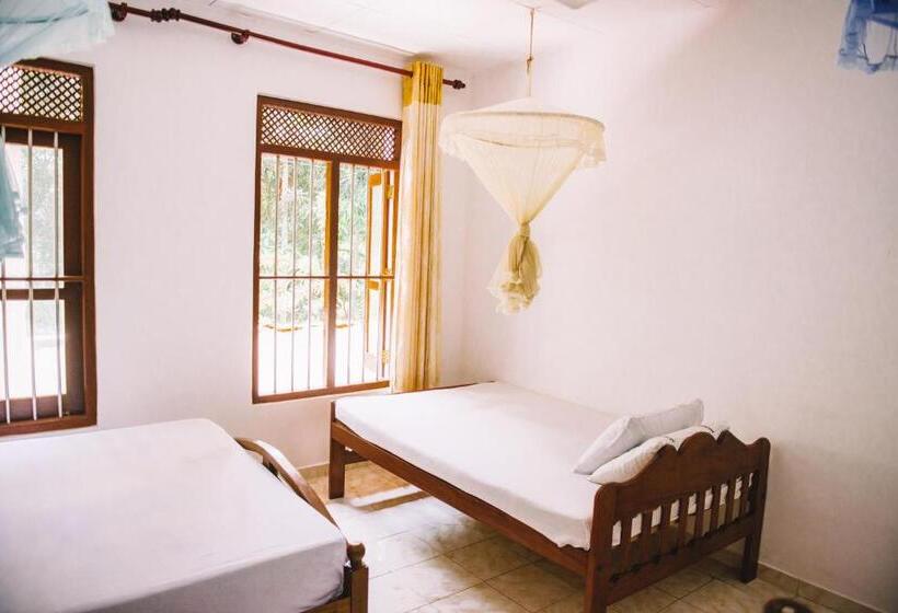 Номер Стандарт, Kadolana Guest House
