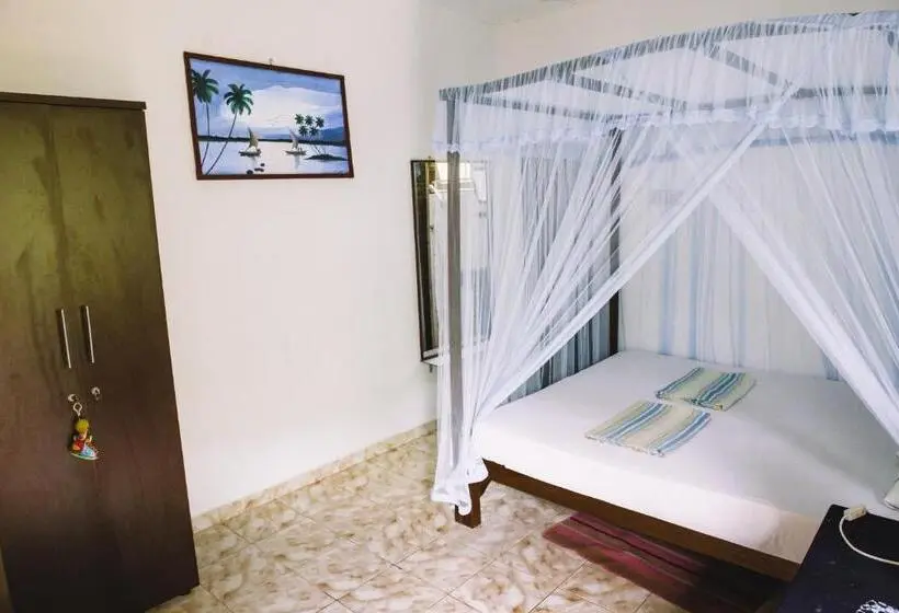 バルコニー付きデラックスルーム, Kadolana Guest House