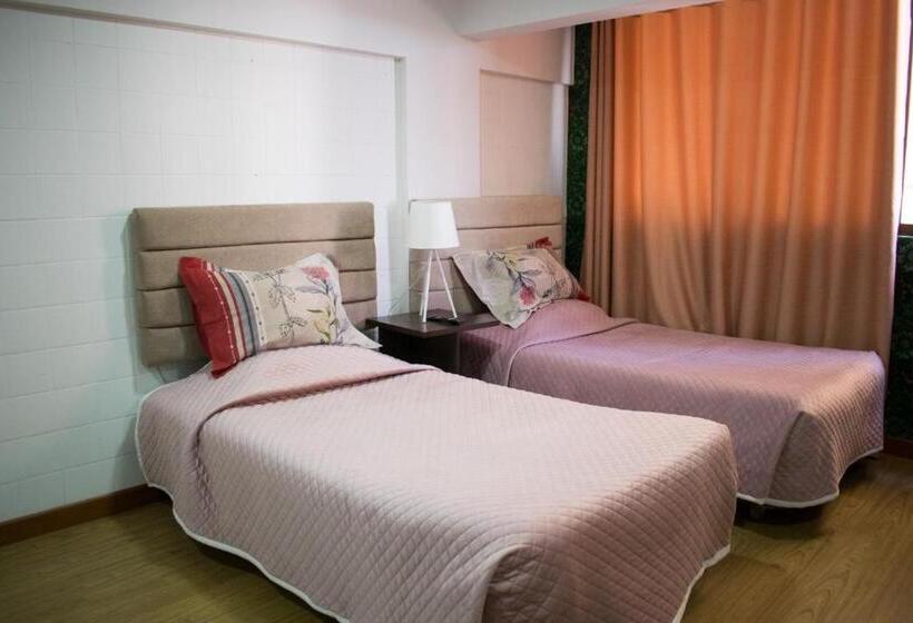 سوییت اجرایی, Skyline