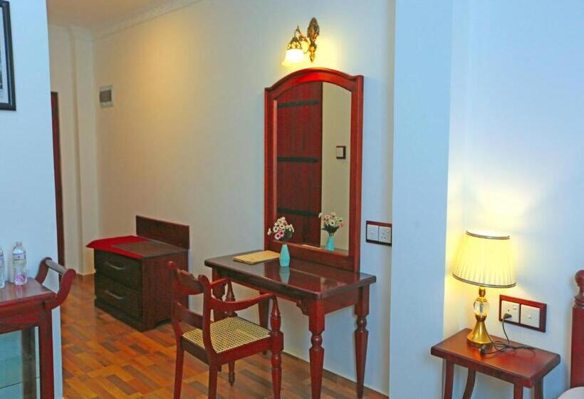 חדר דלוקס נוף לגינה, Centauria Hill Resort