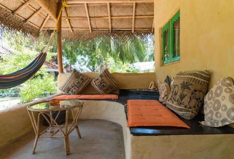 بانگلوی استاندارد, De Silva Wind Resort Kalpitiya  Kitesurfing School Sri Lanka