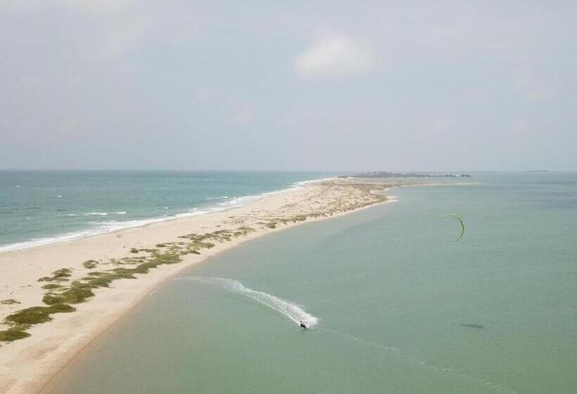 בקתה סטנדרטית, De Silva Wind Resort Kalpitiya  Kitesurfing School Sri Lanka