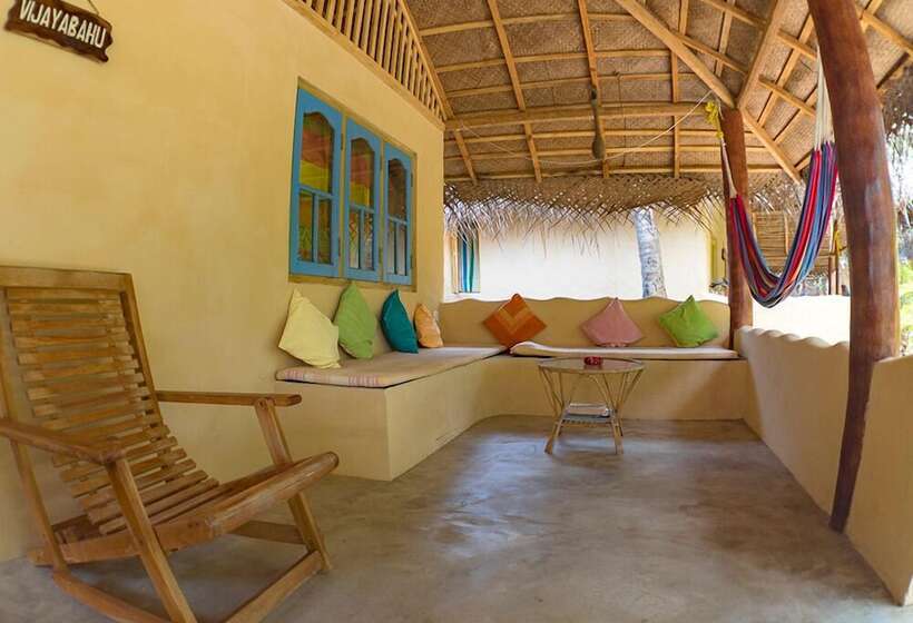 בונגלו משפחתי, De Silva Wind Resort Kalpitiya  Kitesurfing School Sri Lanka