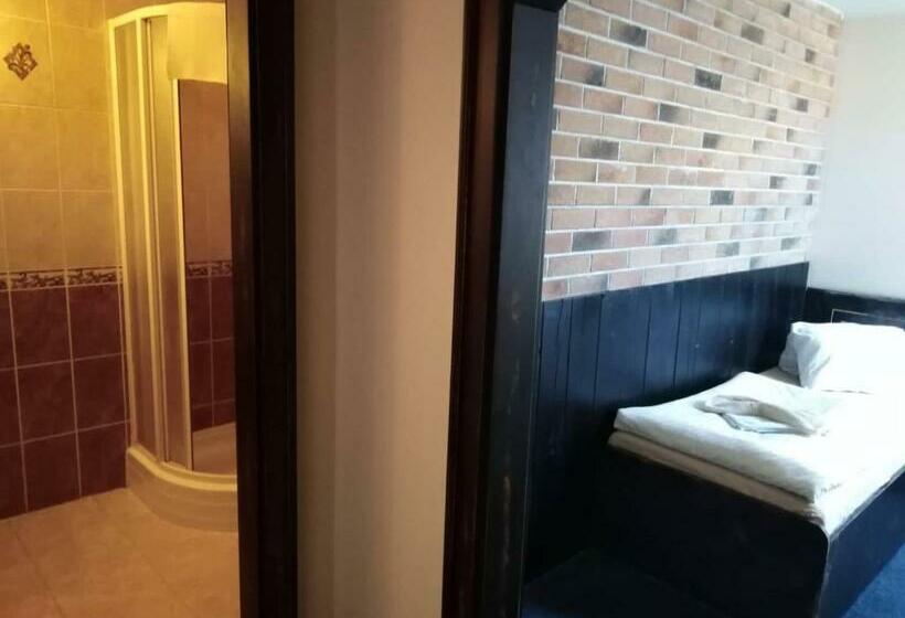 Номер Стандарт Индивидуальный, Chicago