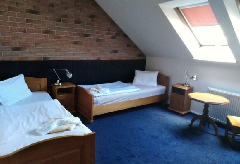 Классический Номер, Chicago