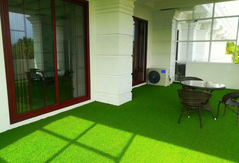 Люкс с Балконом, Euro Star