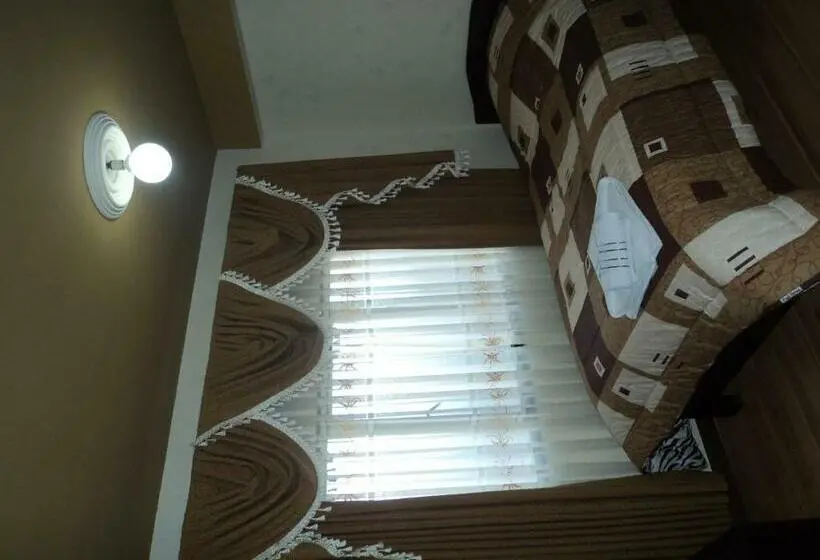اتاق استاندارد یک نفره, Jumari