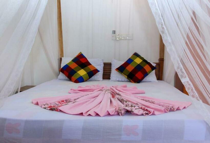 اتاق لوکس, Pearl Resort Mirissa