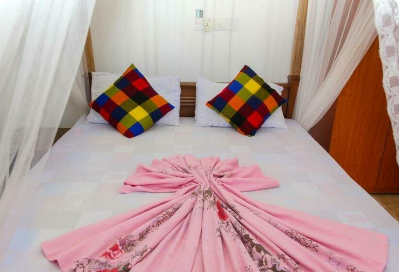 디럭스 룸, Pearl Resort Mirissa