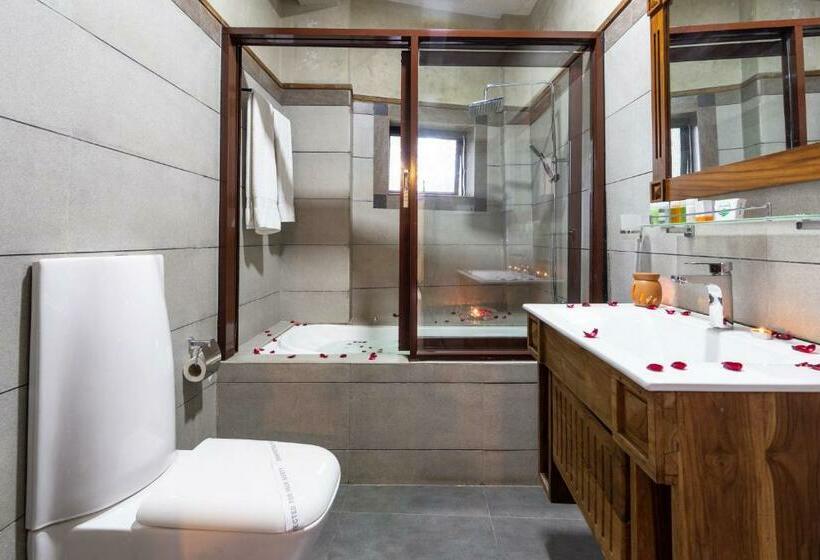 غرفة ديلوكس ثلاثية, Piumara Residence