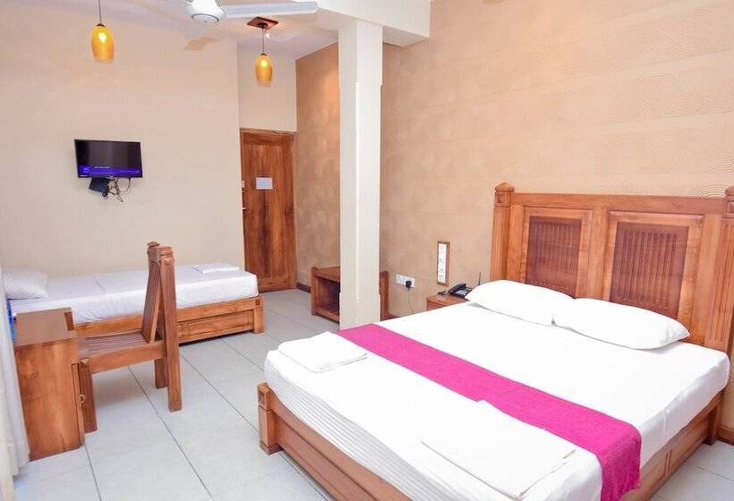 غرفة ديلوكس ثلاثية, Piumara Residence