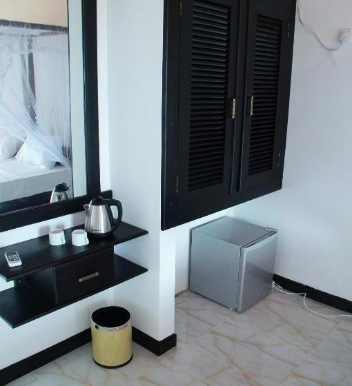 Трехместный Номер Deluxe Вид на Море, Ritas