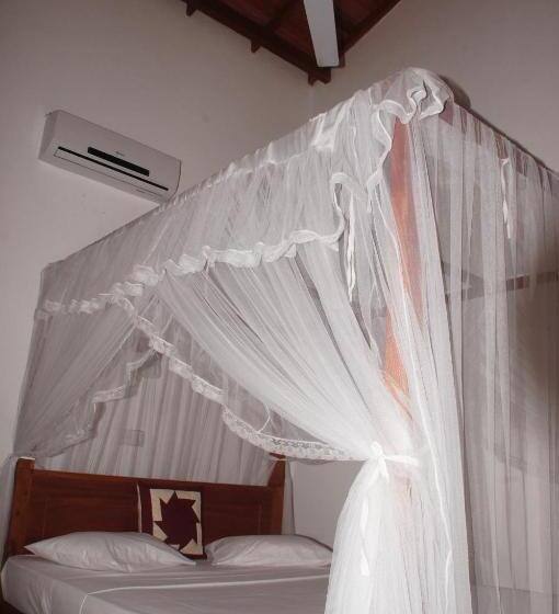 Трехместный Номер Deluxe Вид на Море, Ritas