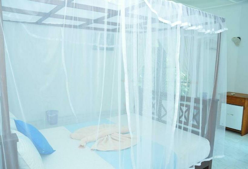 Standardzimmer, Latheena Resort