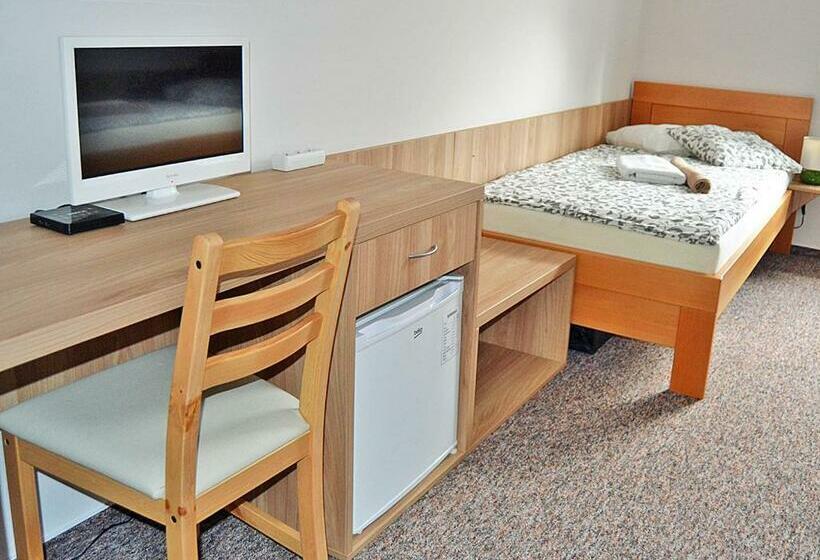 Номер Стандарт, Motel Vega