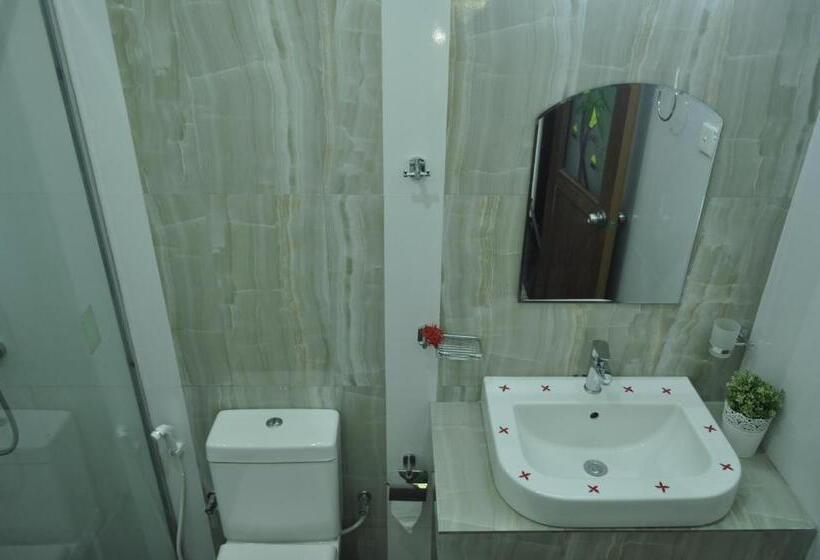 بنجلو عائلى, Villa 80