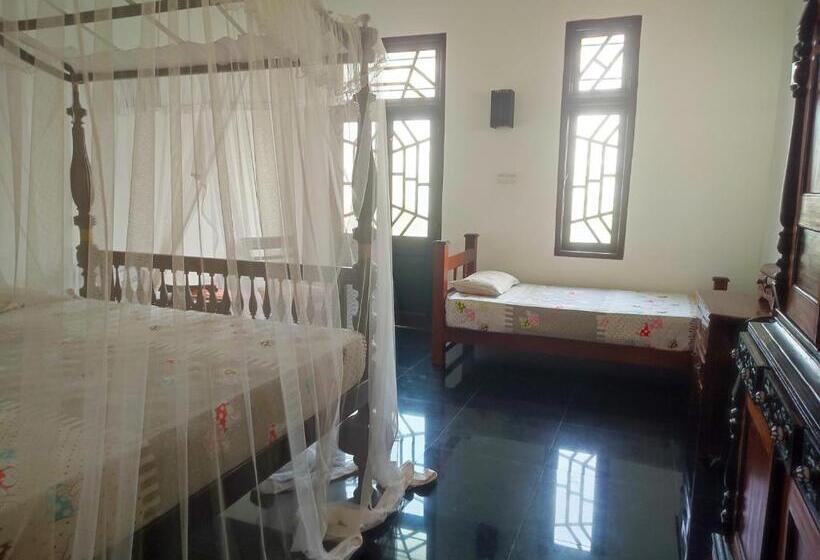 3 Bett Deluxe Zimmer, Saman Resort