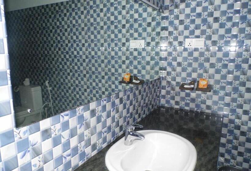 3 Bett Deluxe Zimmer, Saman Resort