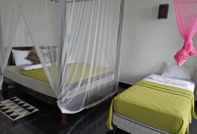 3 Bett Deluxe Zimmer, Saman Resort