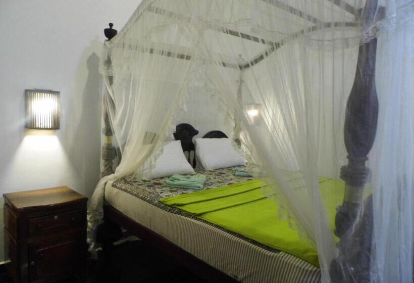 3 Bett Deluxe Zimmer, Saman Resort