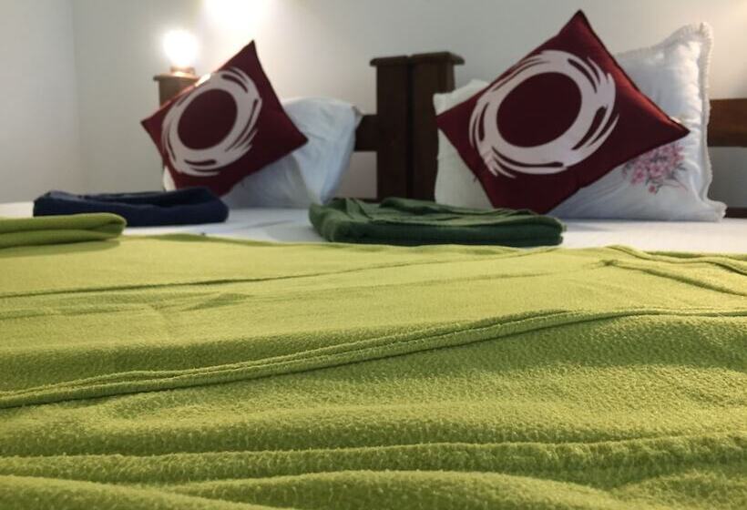 3 Bett Deluxe Zimmer, Saman Resort