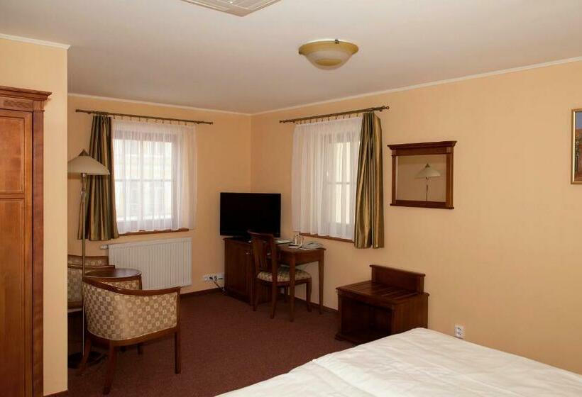 Полулюкс, Wellness Hotel Ida