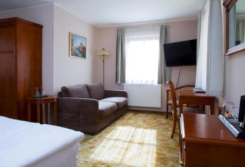 Полулюкс, Wellness Hotel Ida