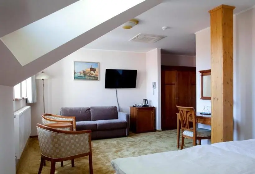 سوییت جونیور, Wellness Hotel Ida