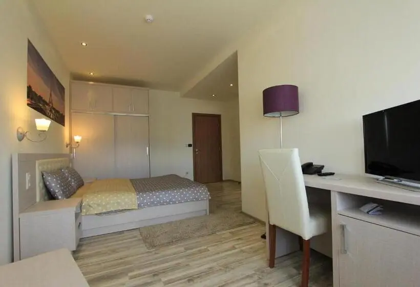 اتاق استاندارد, La Villa
