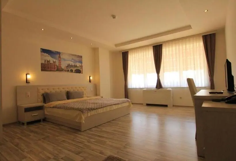 اتاق استاندارد با وان آب گرم, La Villa