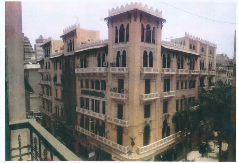 اتاق استاندارد یک تخته با سرویس بهداشتی مشترک, Berlin