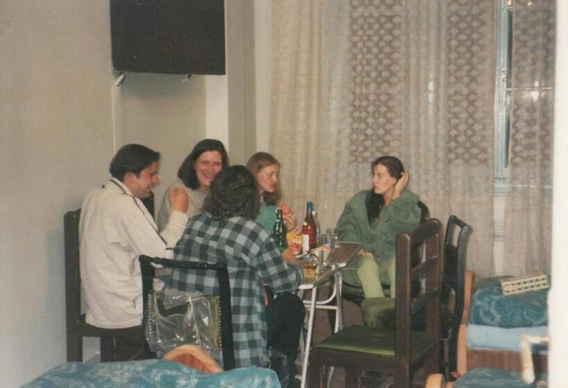 اتاق استاندارد, Berlin